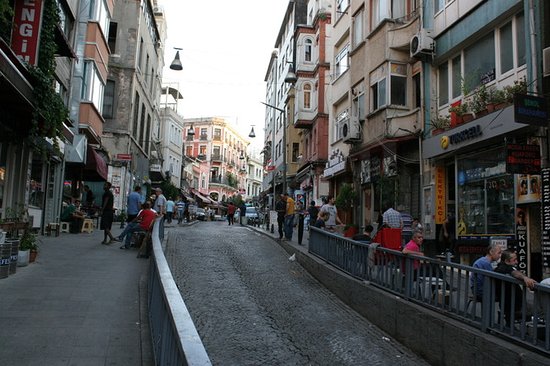 Bostan Korsan Taksi
